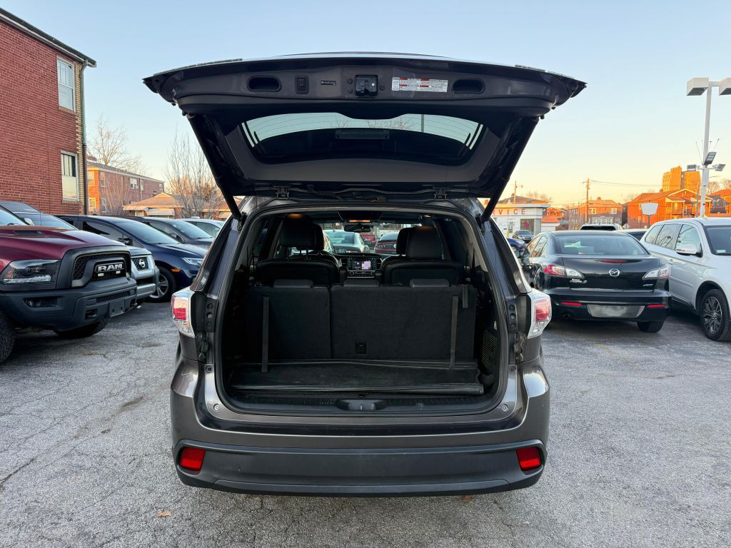 2014 Toyota Highlander Image 8