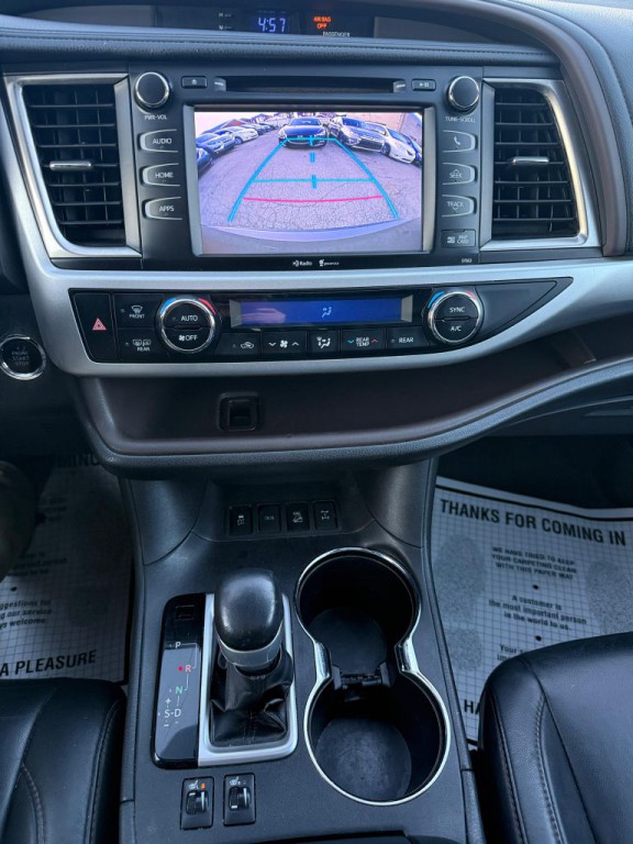 2014 Toyota Highlander Image 15