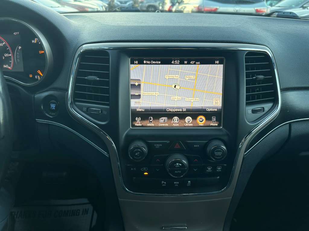 2015 Jeep Grand Cherokee Image 16