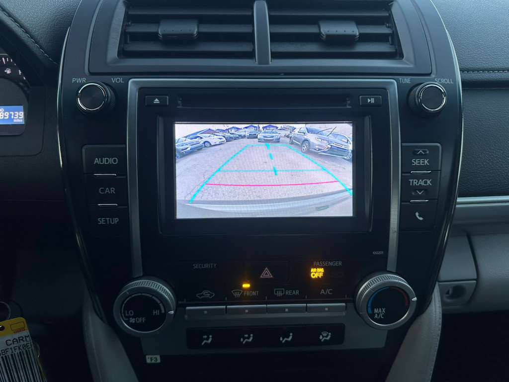 2014 Toyota Camry Image 14