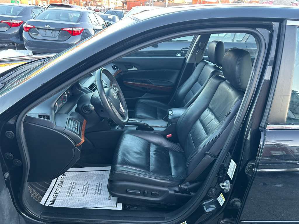 2012 Honda Accord Image 10