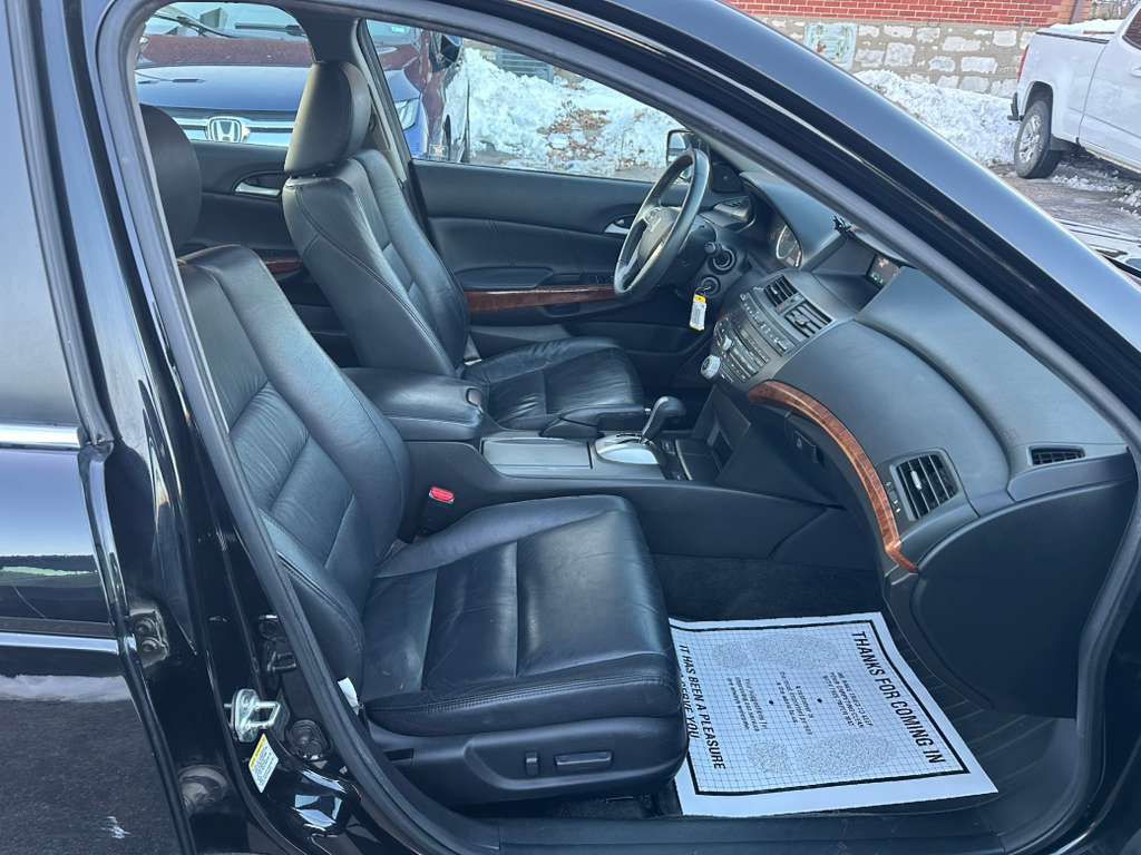 2012 Honda Accord Image 12