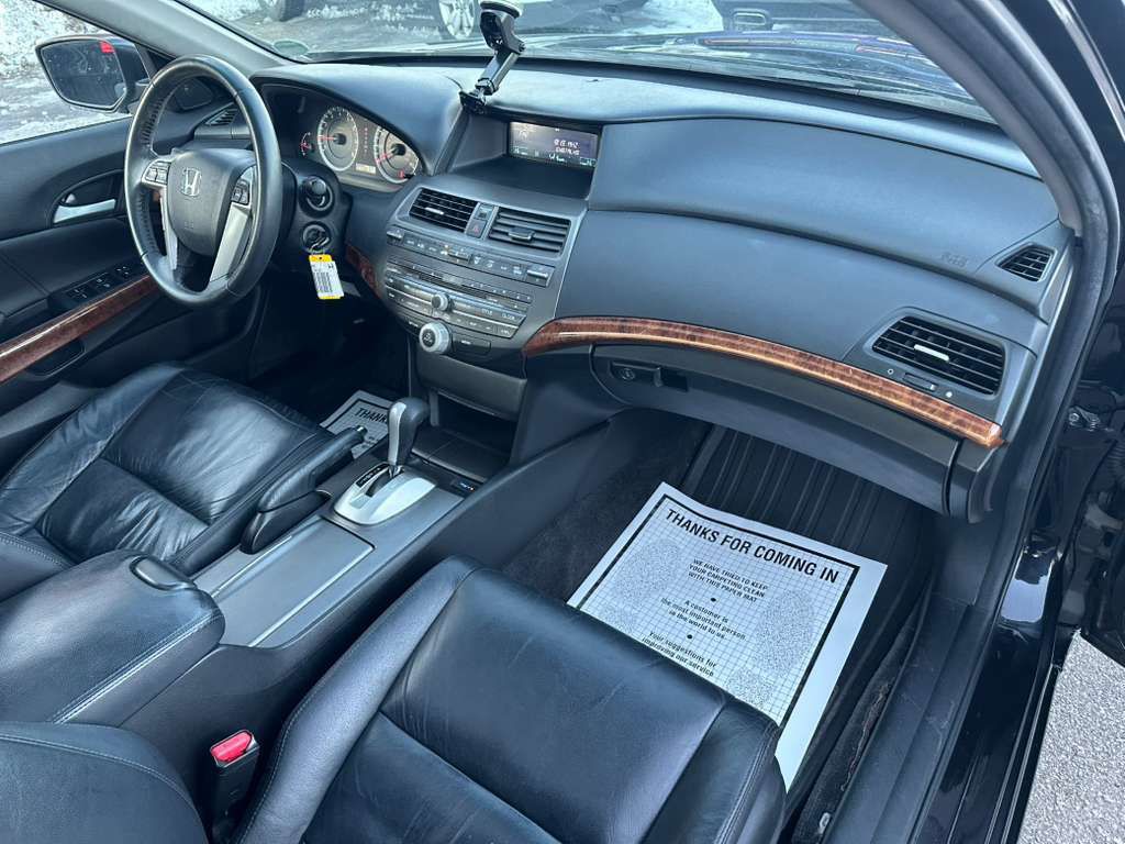 2012 Honda Accord Image 13