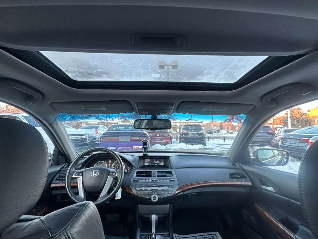 2012 Honda Accord Image 21
