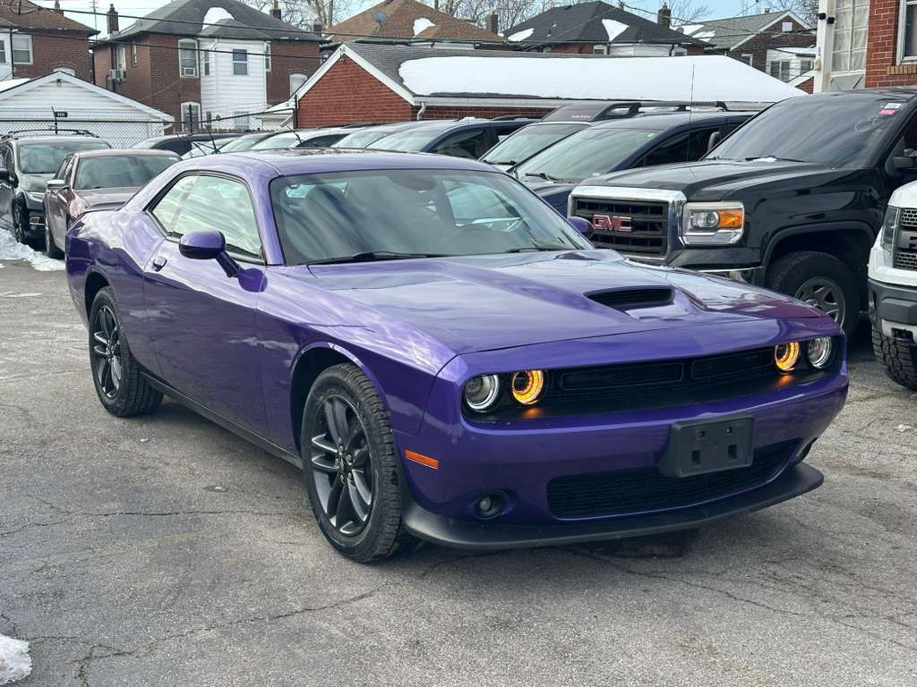 2019 Dodge Challenger Image 1