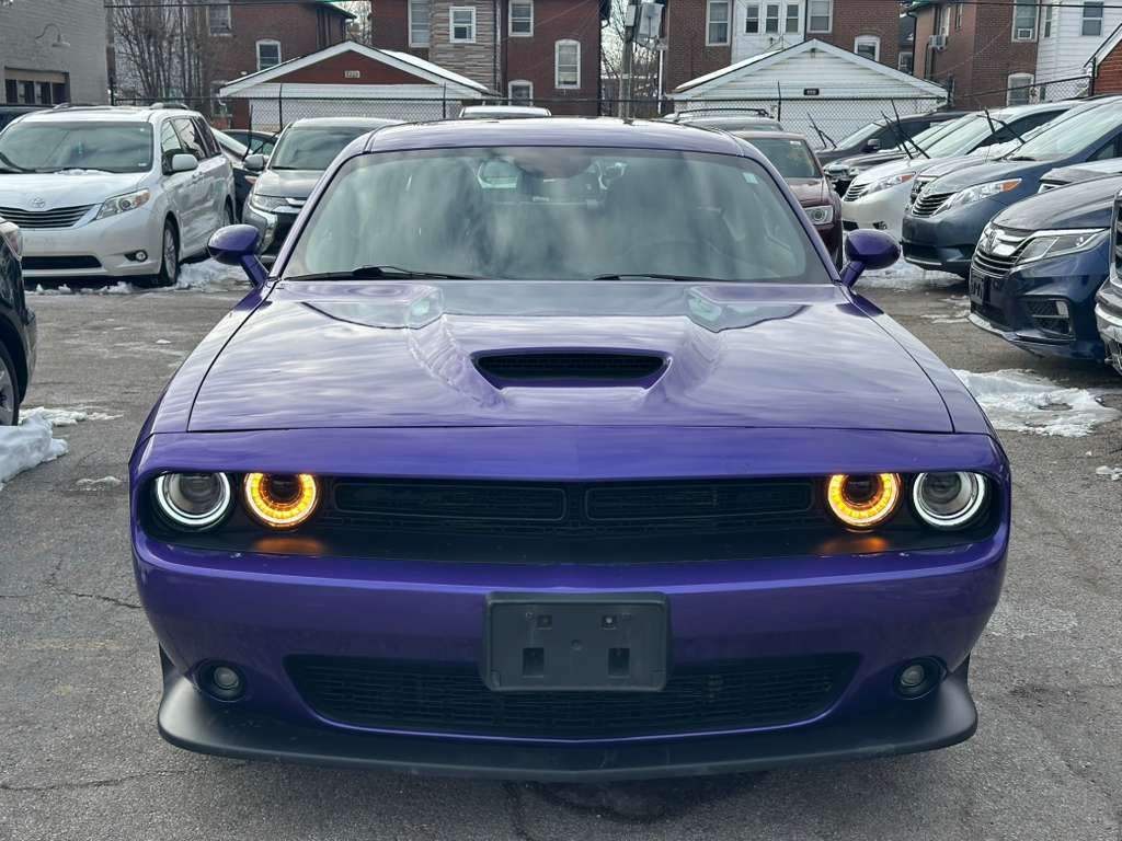 2019 Dodge Challenger Image 2