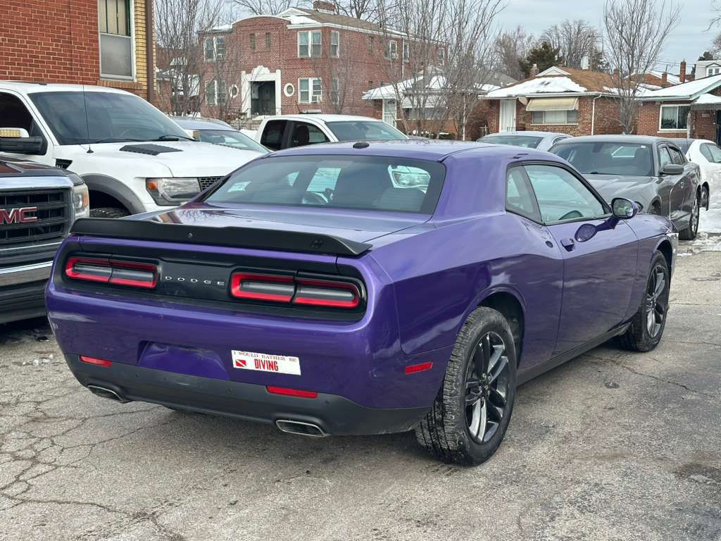 2019 Dodge Challenger Image 7