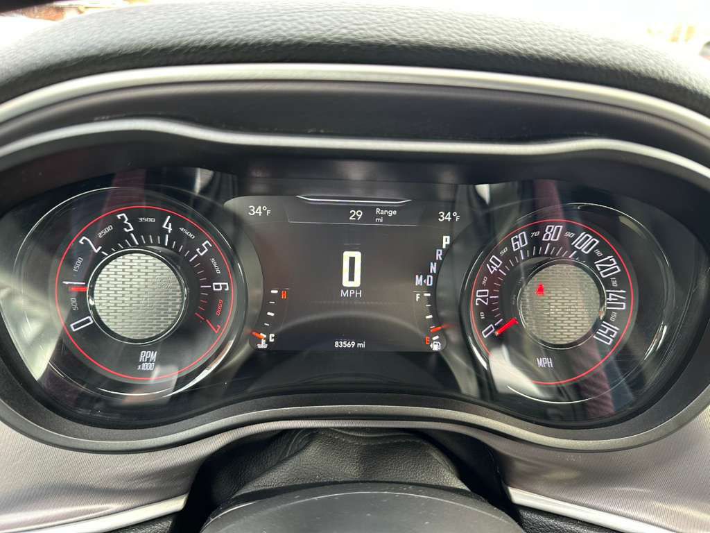 2019 Dodge Challenger Image 17