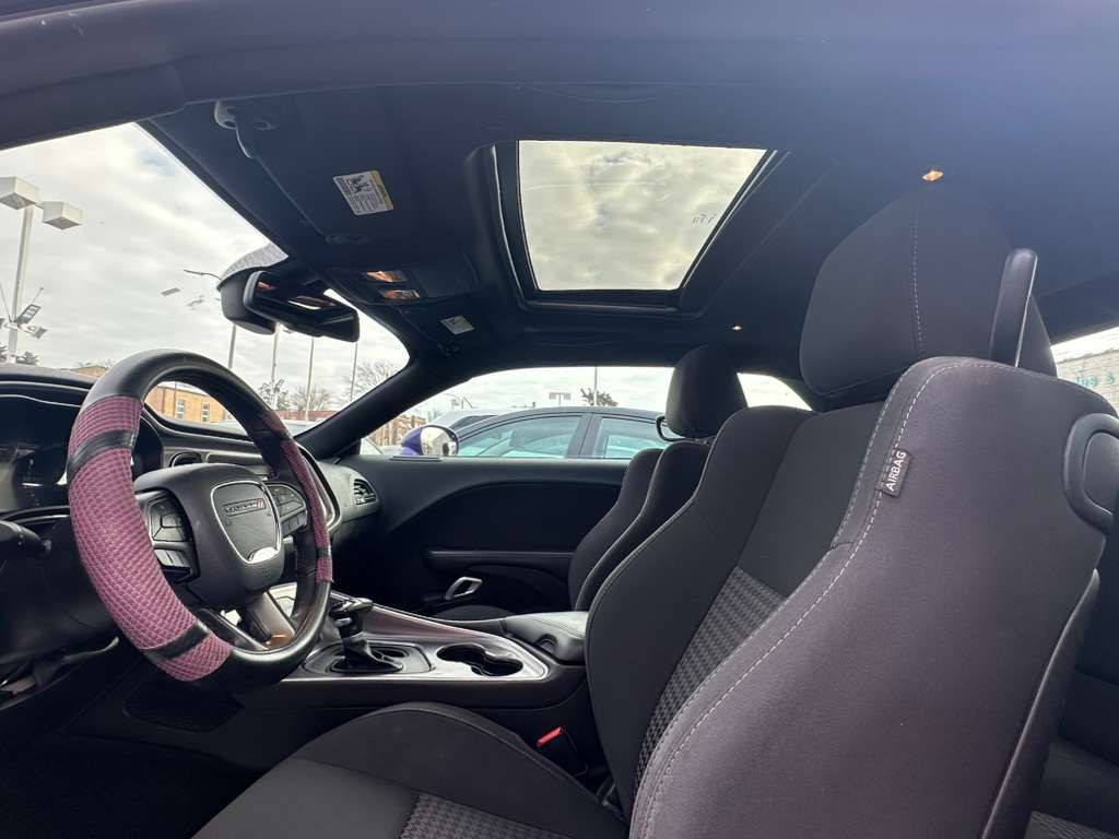 2019 Dodge Challenger Image 23