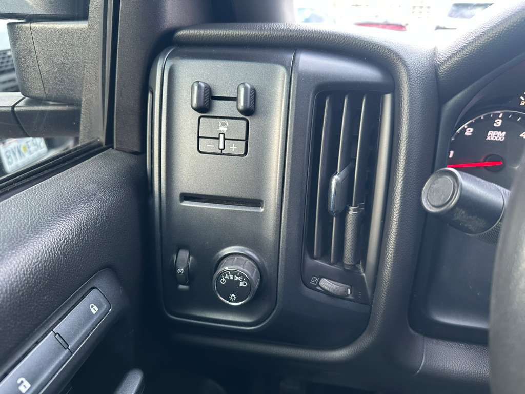 2014 GMC Sierra Image 18