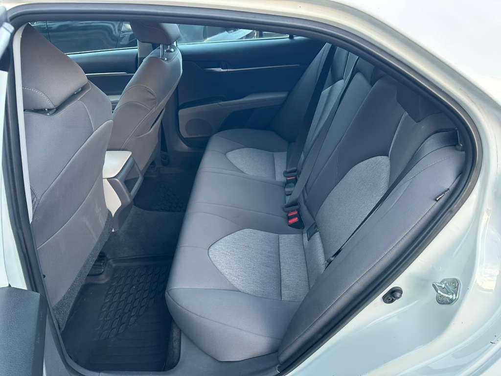 2021 Toyota Camry Image 22