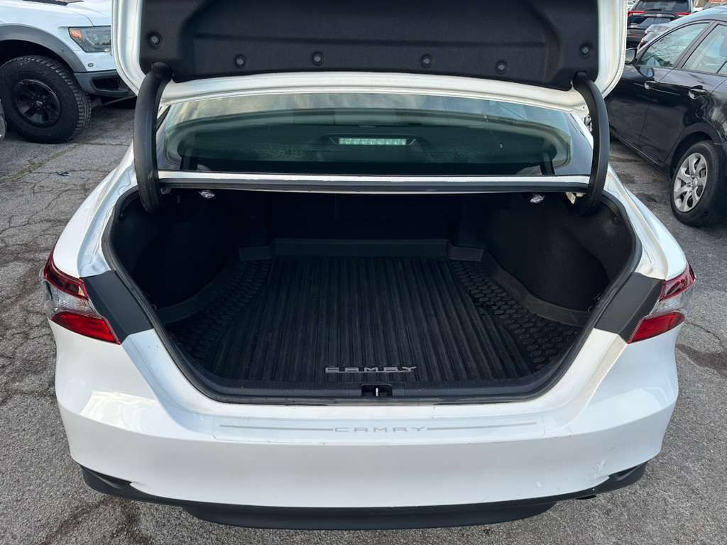 2021 Toyota Camry Image 23