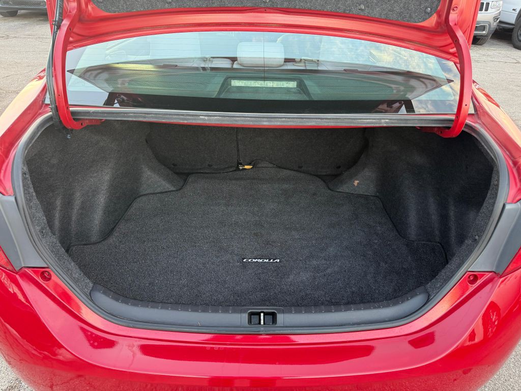 2014 Toyota Corolla Image 9