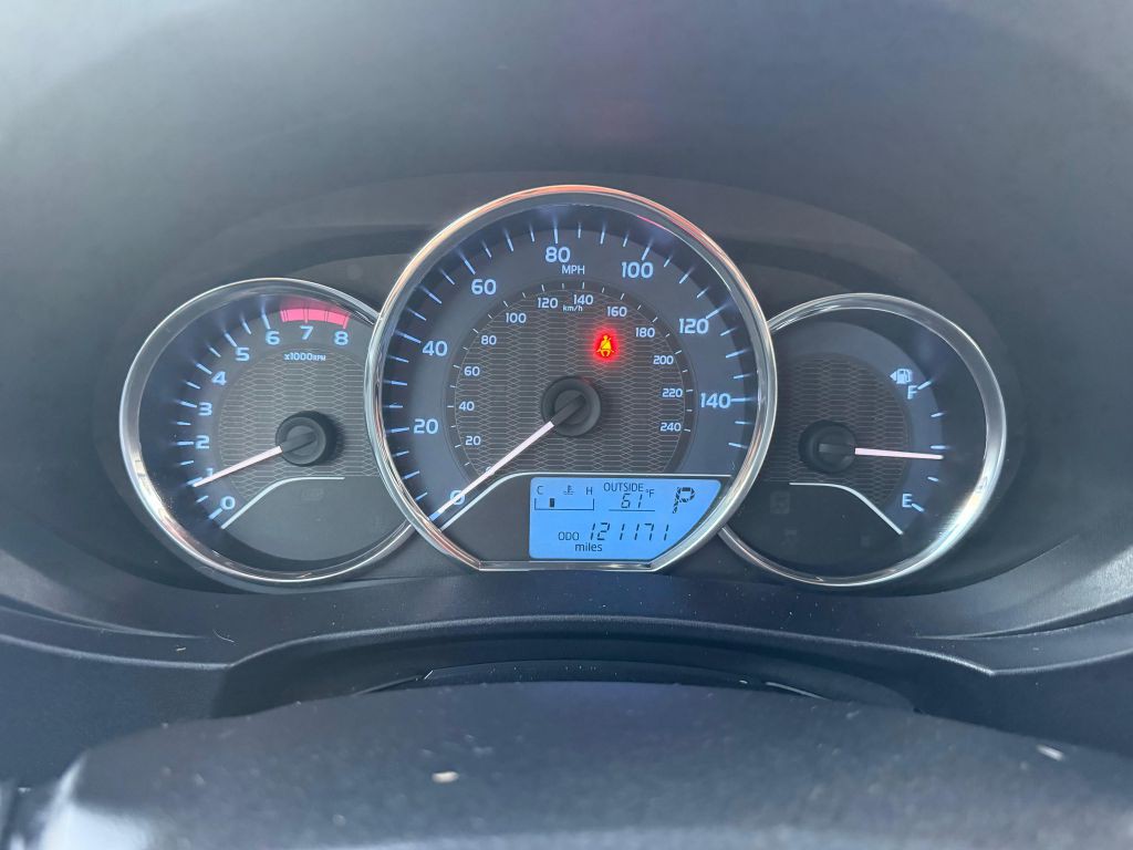 2014 Toyota Corolla Image 14