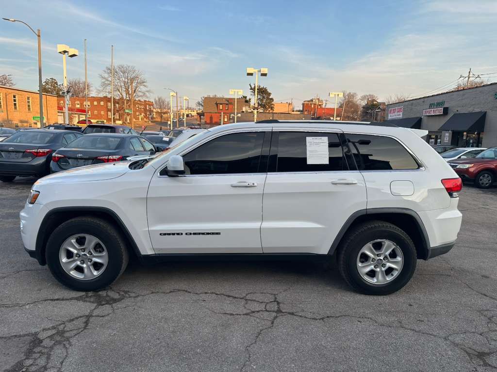 2017 Jeep Grand Cherokee Image 5