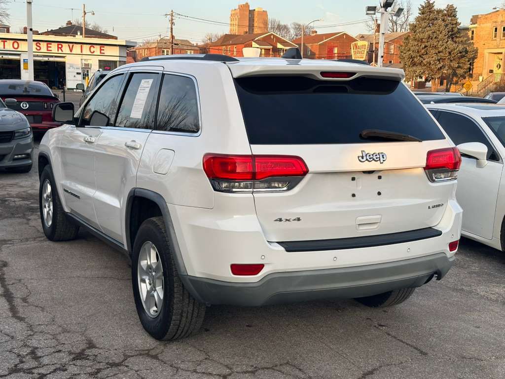 2017 Jeep Grand Cherokee Image 8