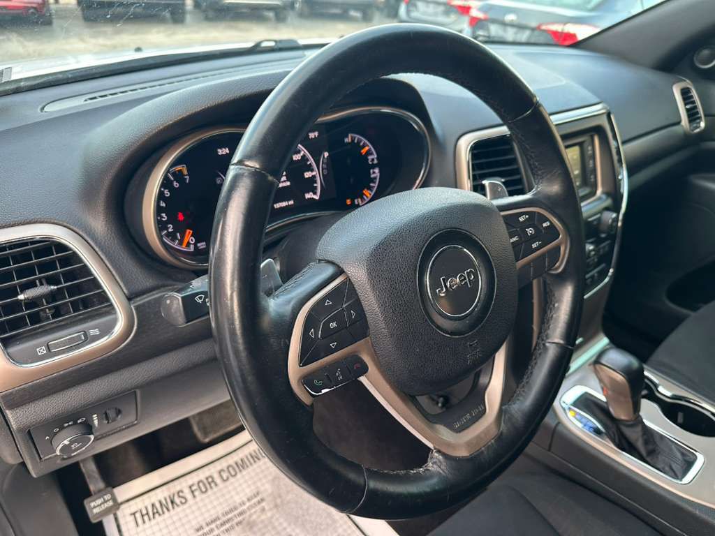 2017 Jeep Grand Cherokee Image 15