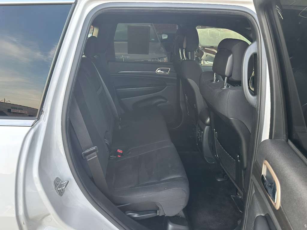 2017 Jeep Grand Cherokee Image 20