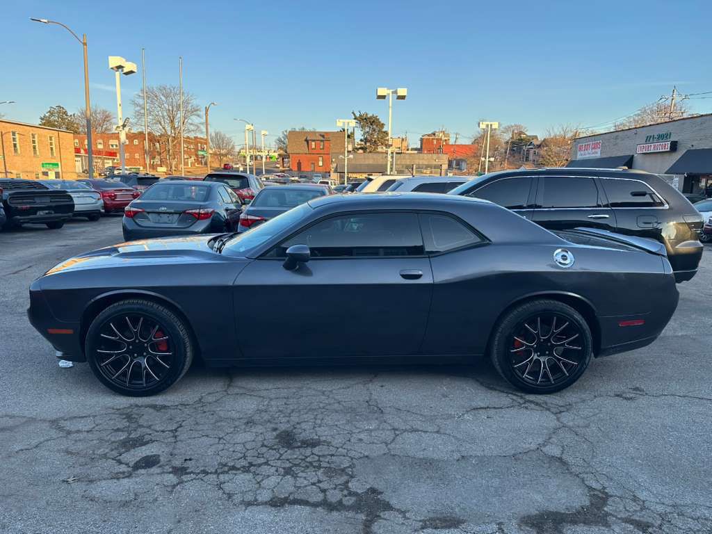 2021 Dodge Challenger Image 5
