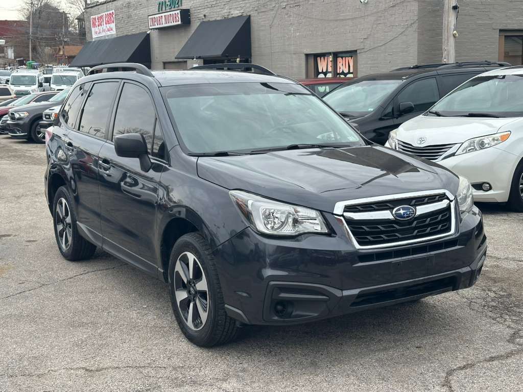 2017 Subaru Forester Image 1