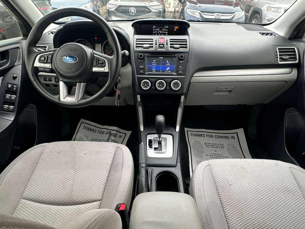 2017 Subaru Forester Image 14