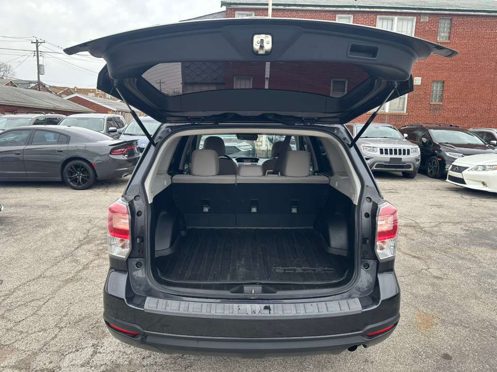 2017 Subaru Forester Image 23