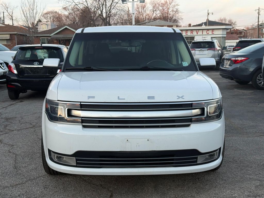 2017 Ford Flex Image 2