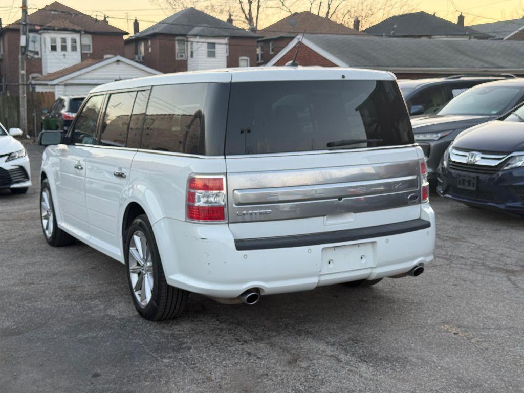 2017 Ford Flex Image 5