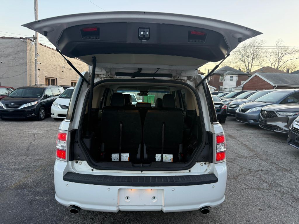 2017 Ford Flex Image 8