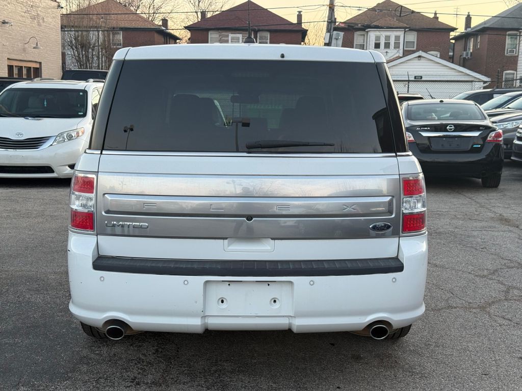 2017 Ford Flex Image 10