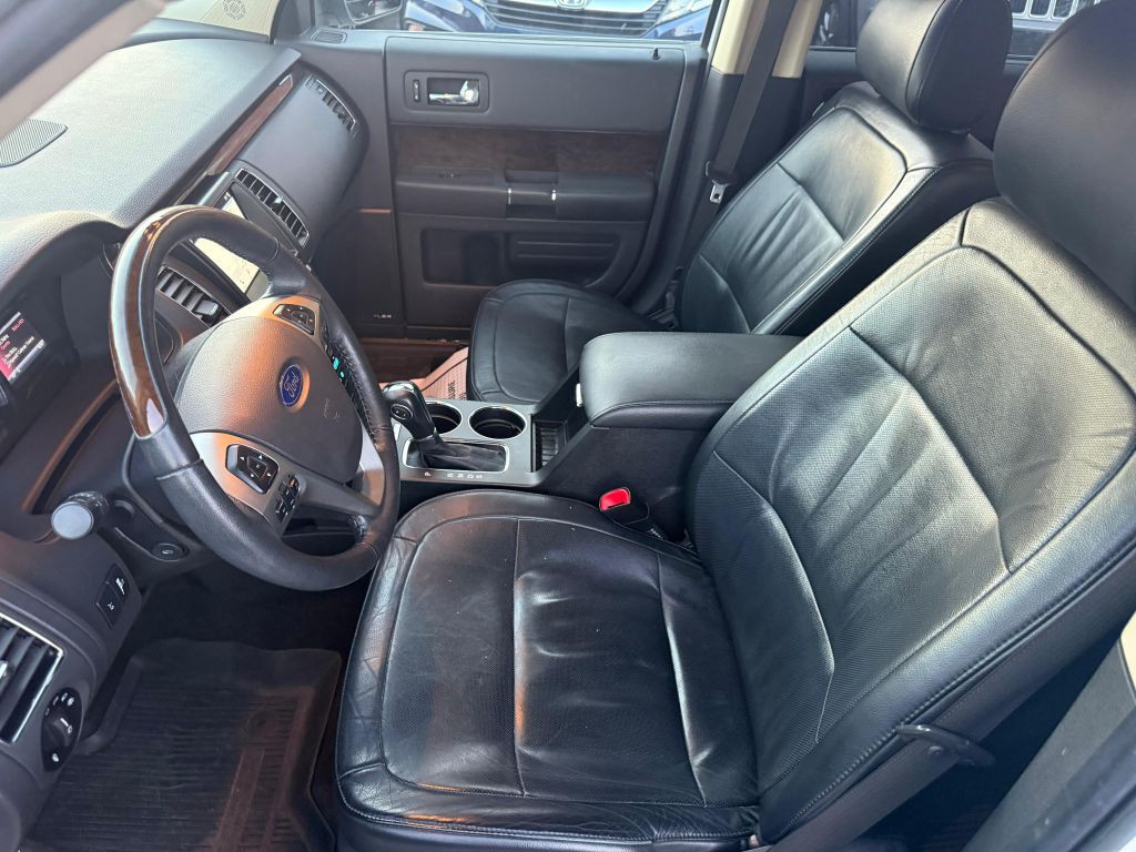 2017 Ford Flex Image 13