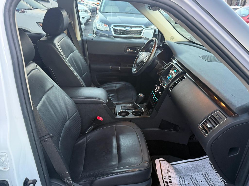 2017 Ford Flex Image 20