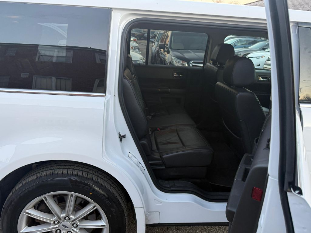 2017 Ford Flex Image 24