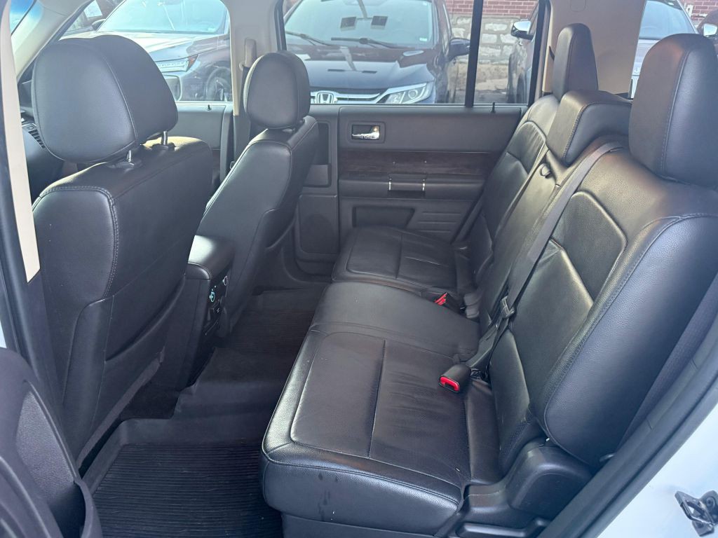 2017 Ford Flex Image 25