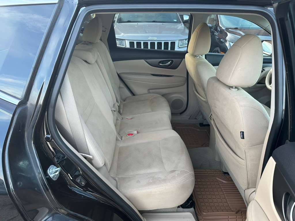2014 Nissan Rogue Image 23