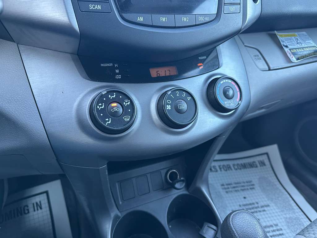 2006 Toyota Rav4 Image 17