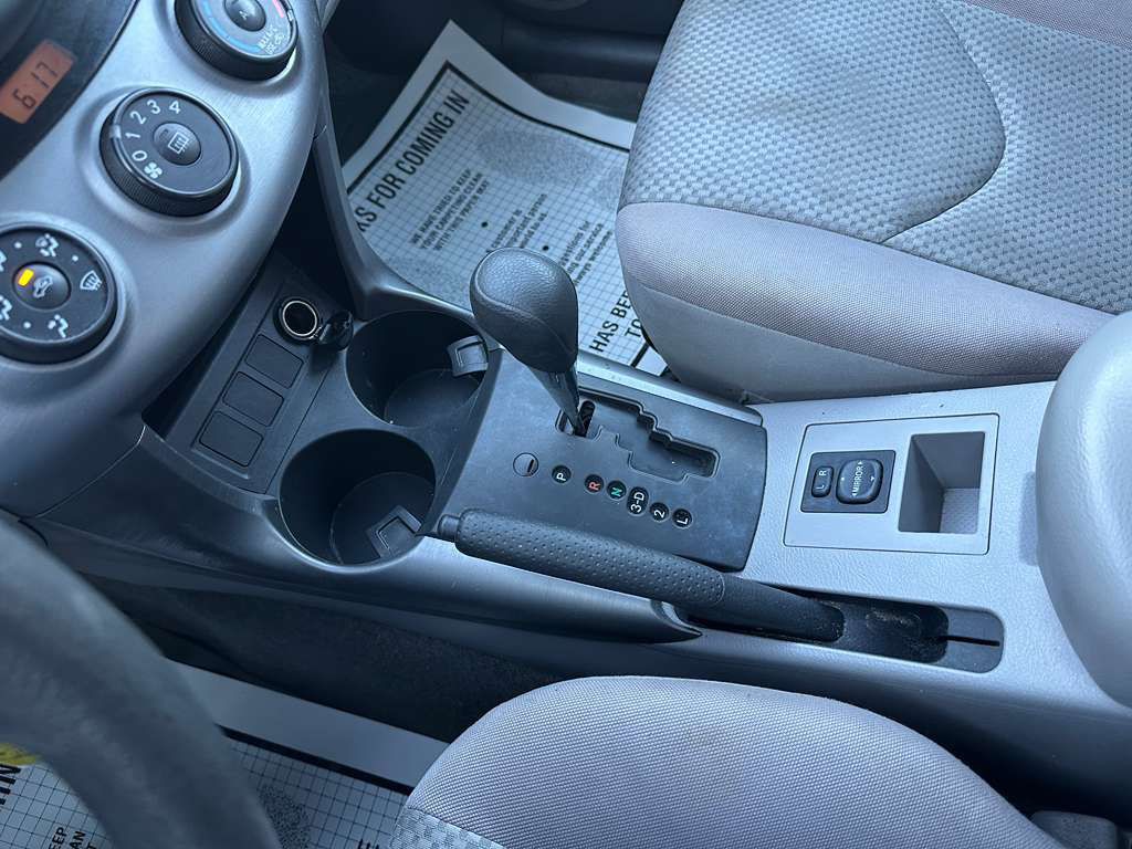 2006 Toyota Rav4 Image 18
