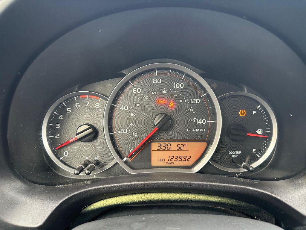 2012 Toyota Yaris Image 14