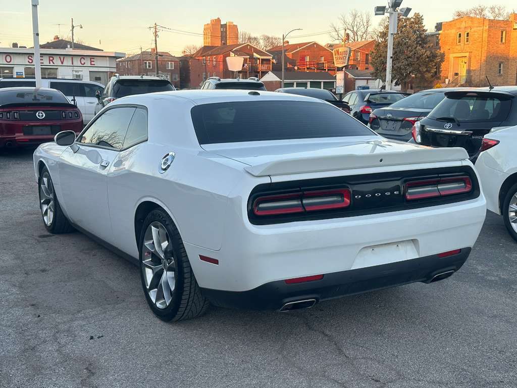 2022 Dodge Challenger Image 7