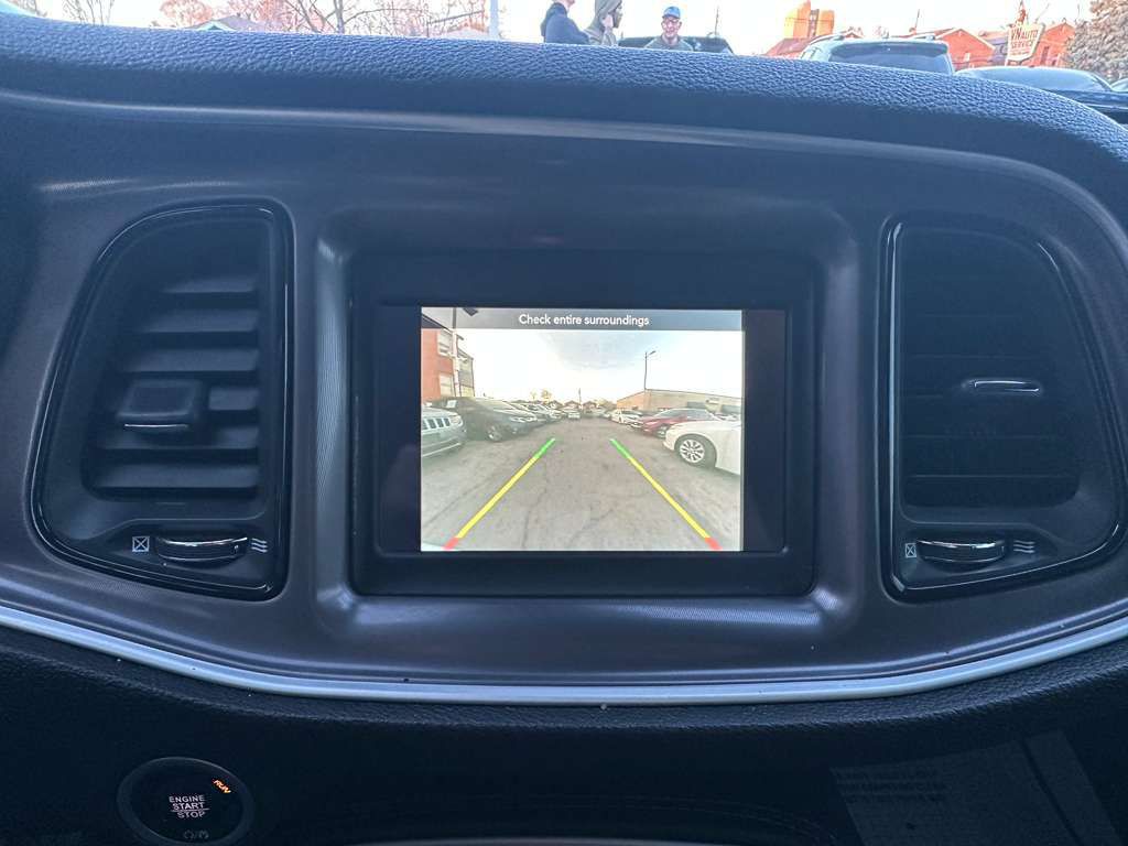 2022 Dodge Challenger Image 17