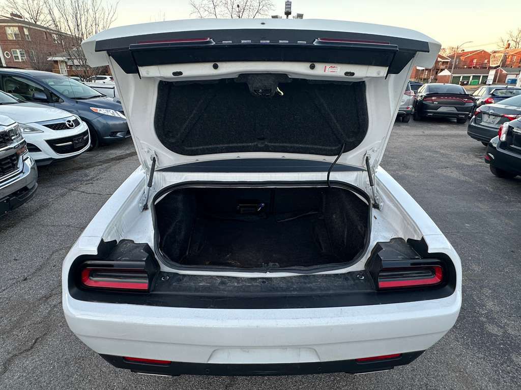 2022 Dodge Challenger Image 20