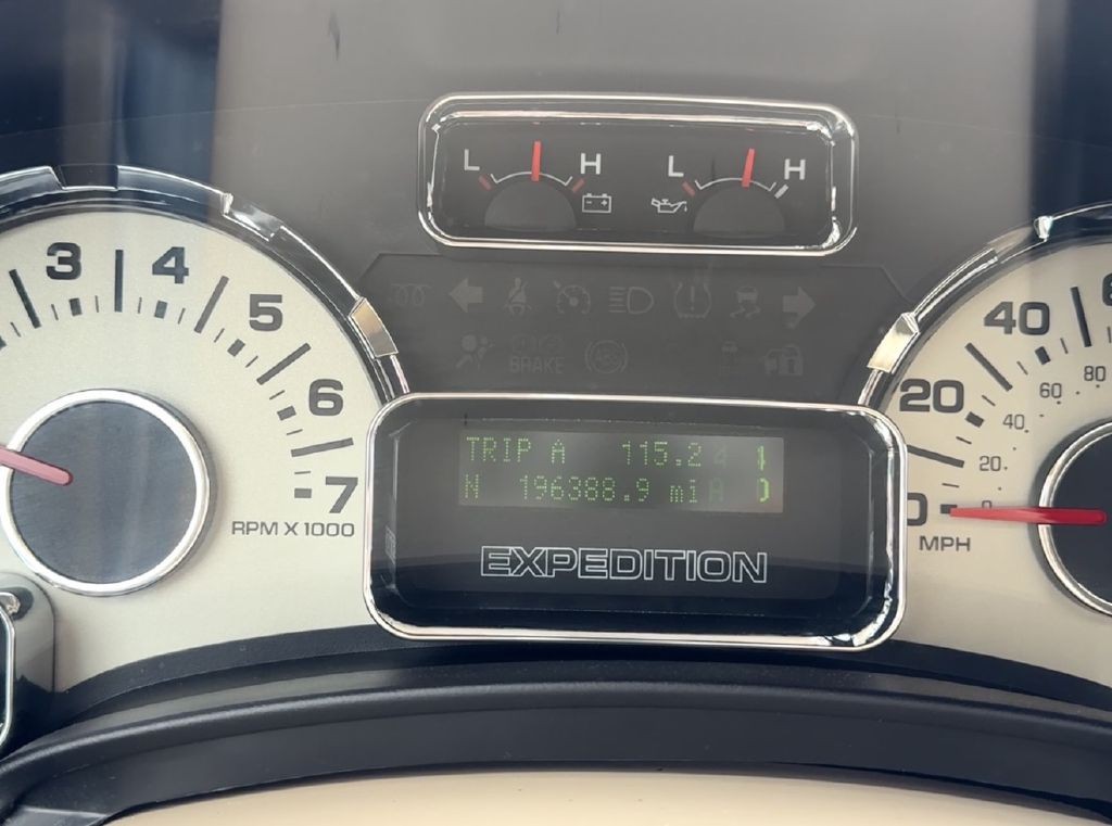 2012 Ford Expedition Image 15