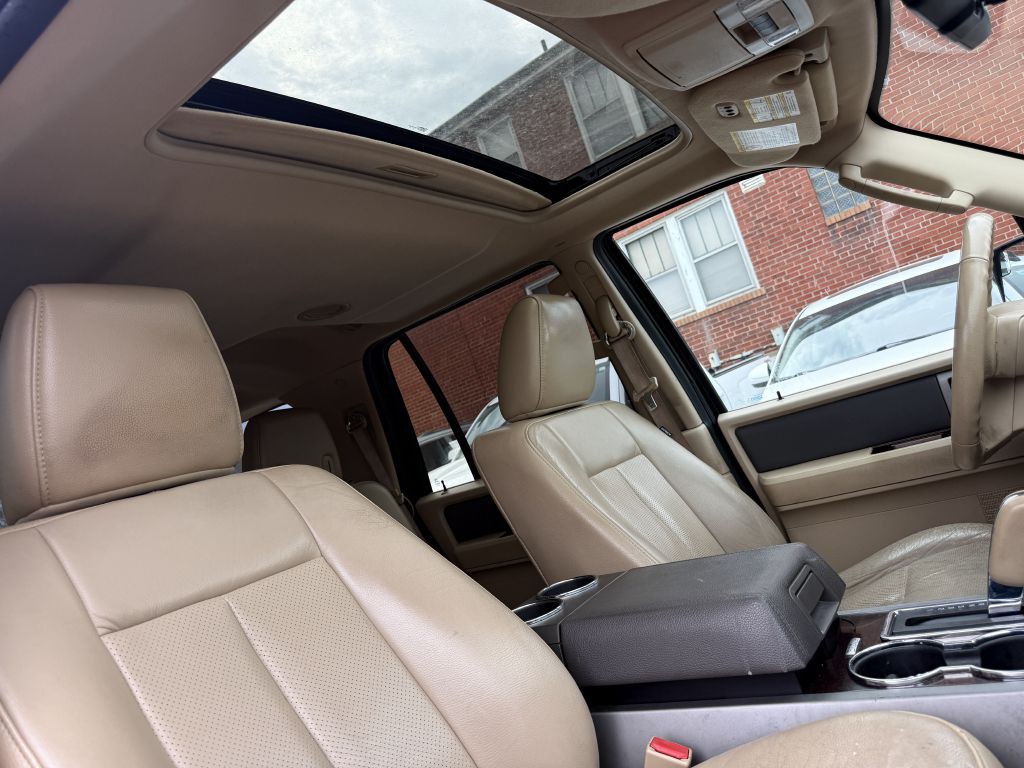 2012 Ford Expedition Image 18