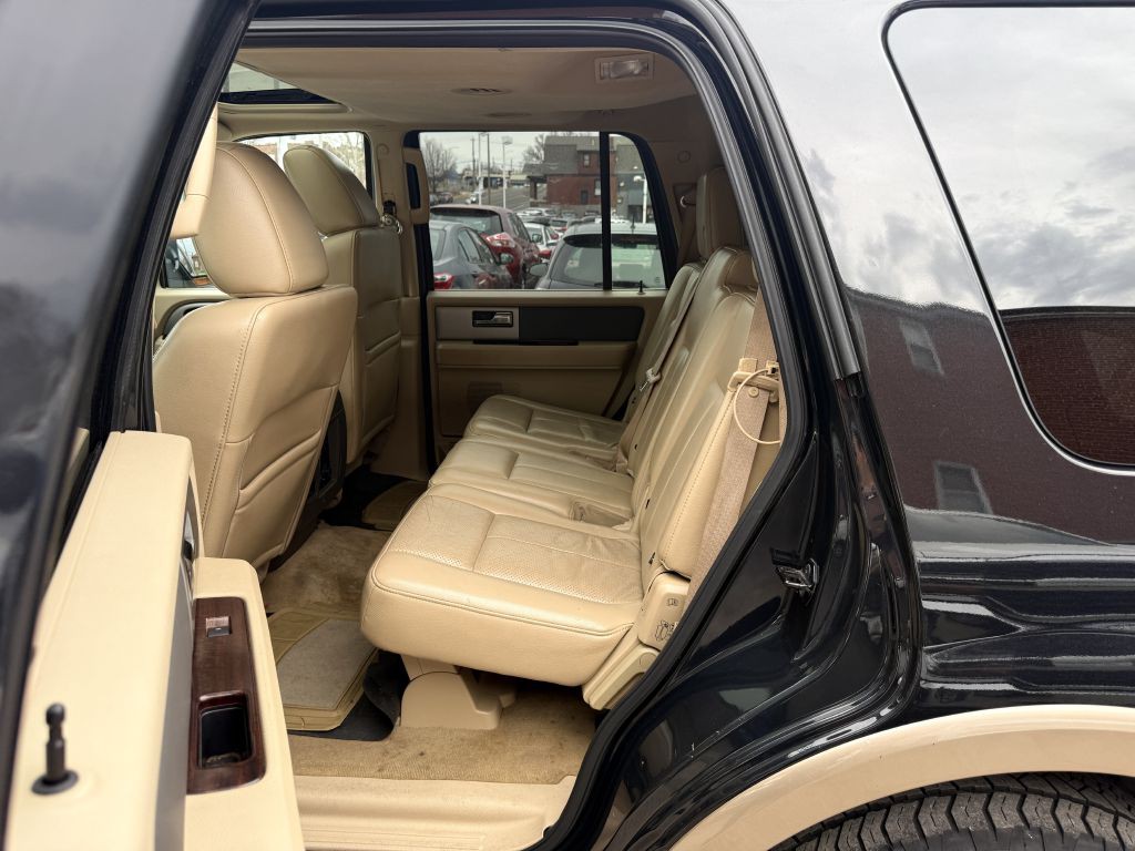 2012 Ford Expedition Image 22