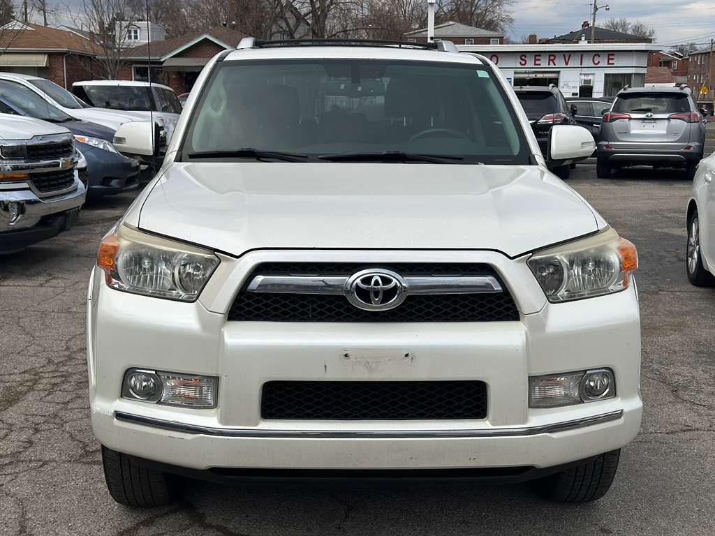 2011 Toyota 4Runner Image 2