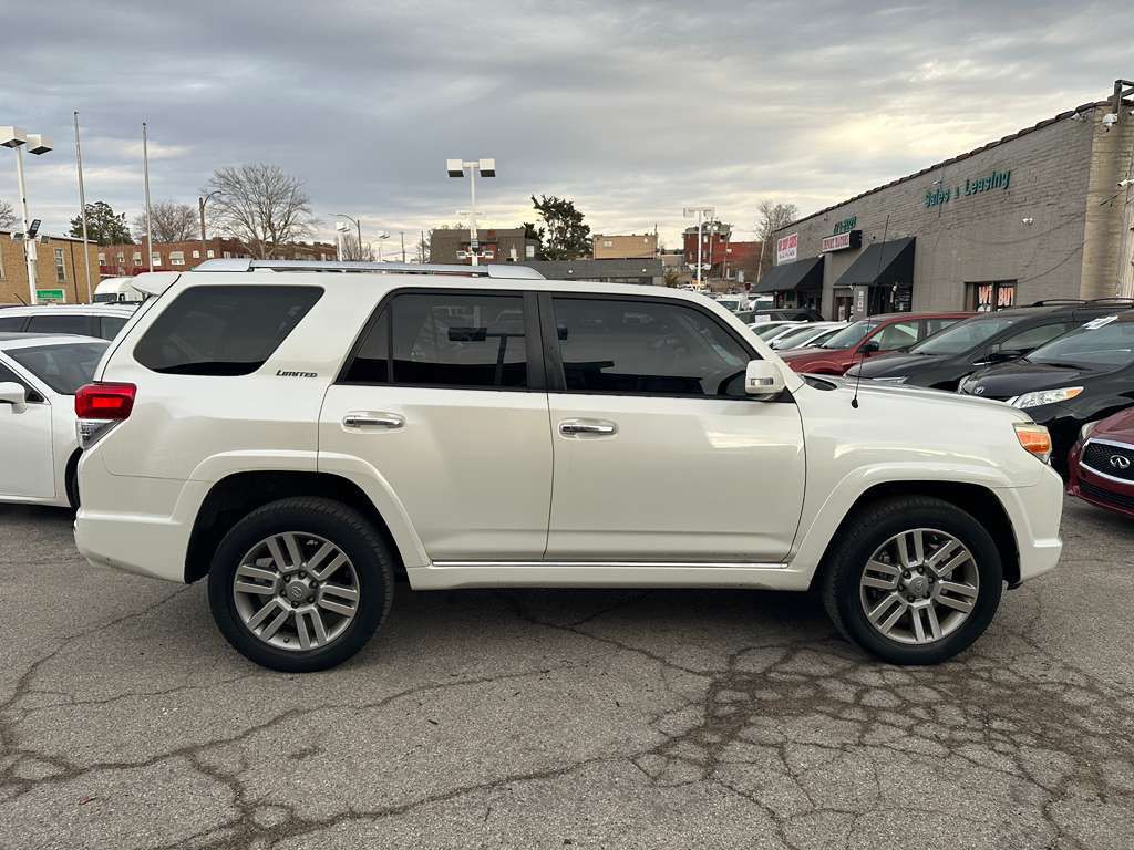 2011 Toyota 4Runner Image 4