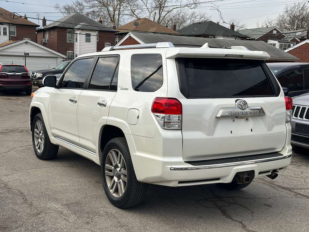2011 Toyota 4Runner Image 6