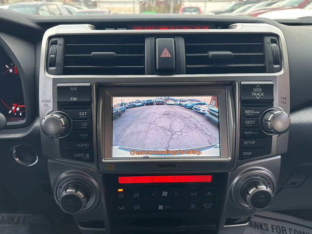 2011 Toyota 4Runner Image 16