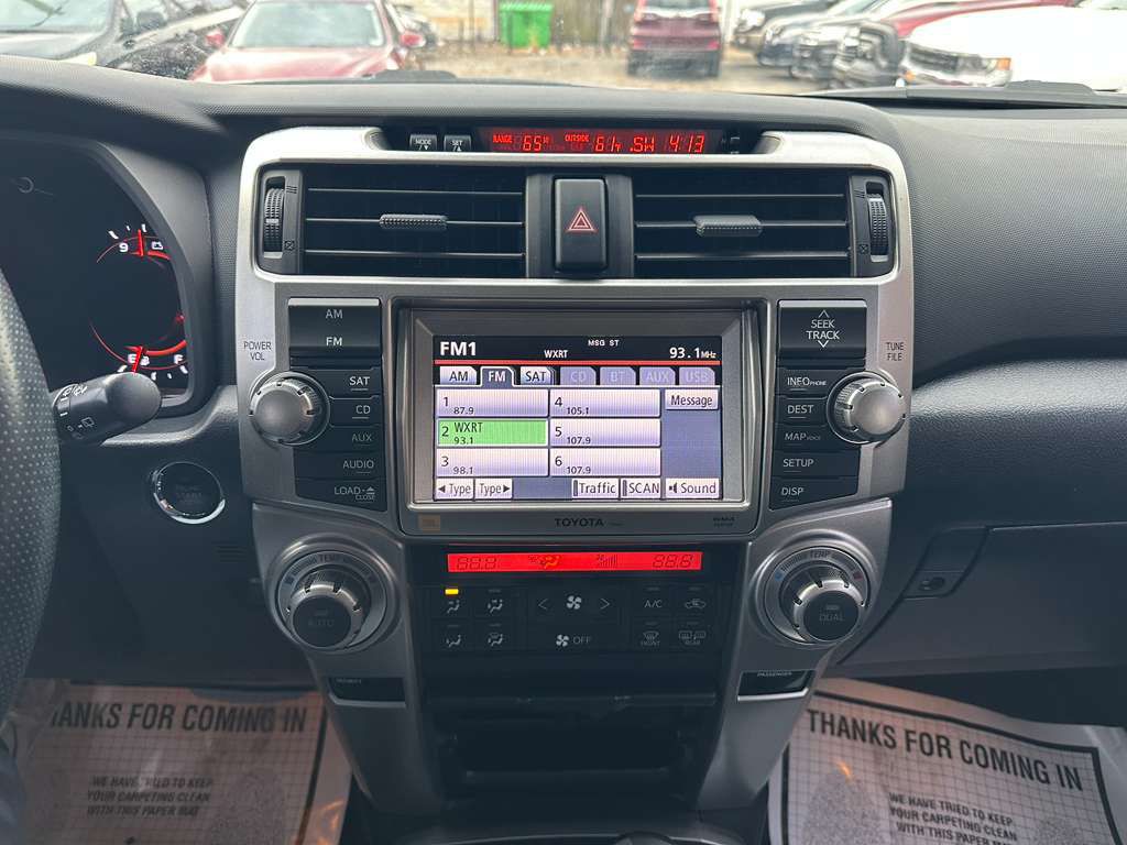 2011 Toyota 4Runner Image 17