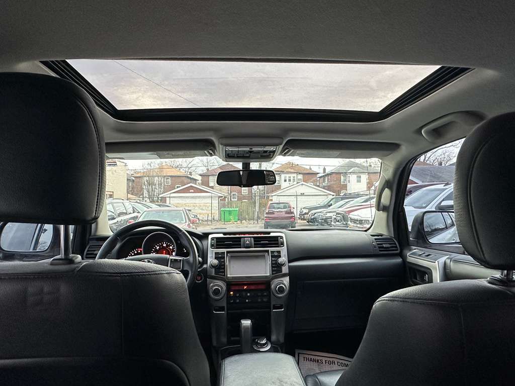 2011 Toyota 4Runner Image 25